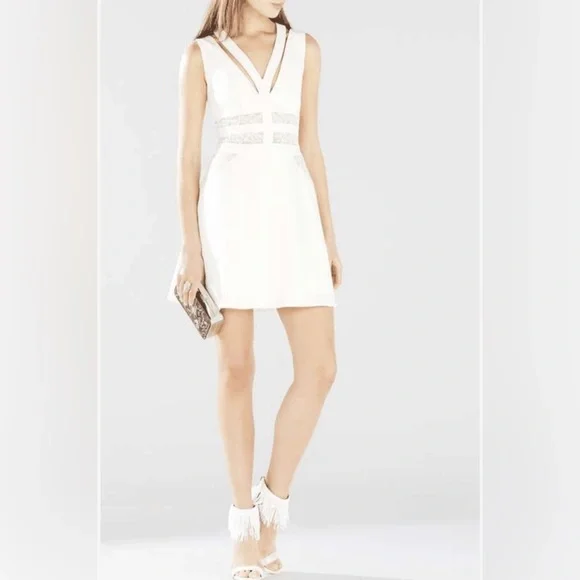BCBGMAXAZRIA KARLEIGH cut out white lace dress in size 2